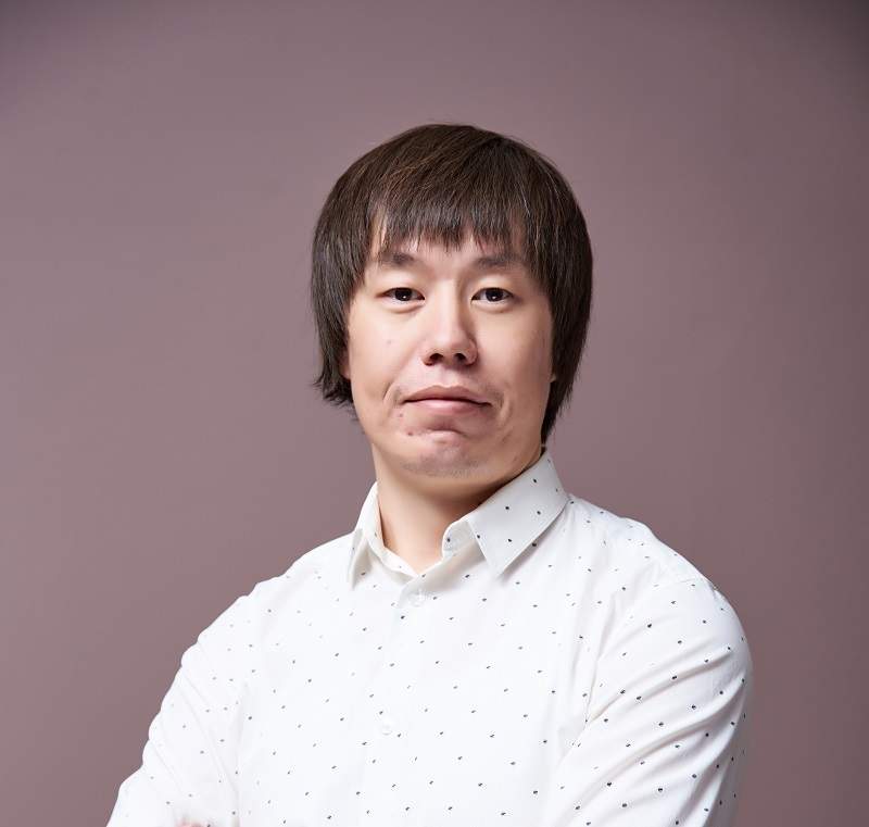 Askhat Omarov, Founder & CEO